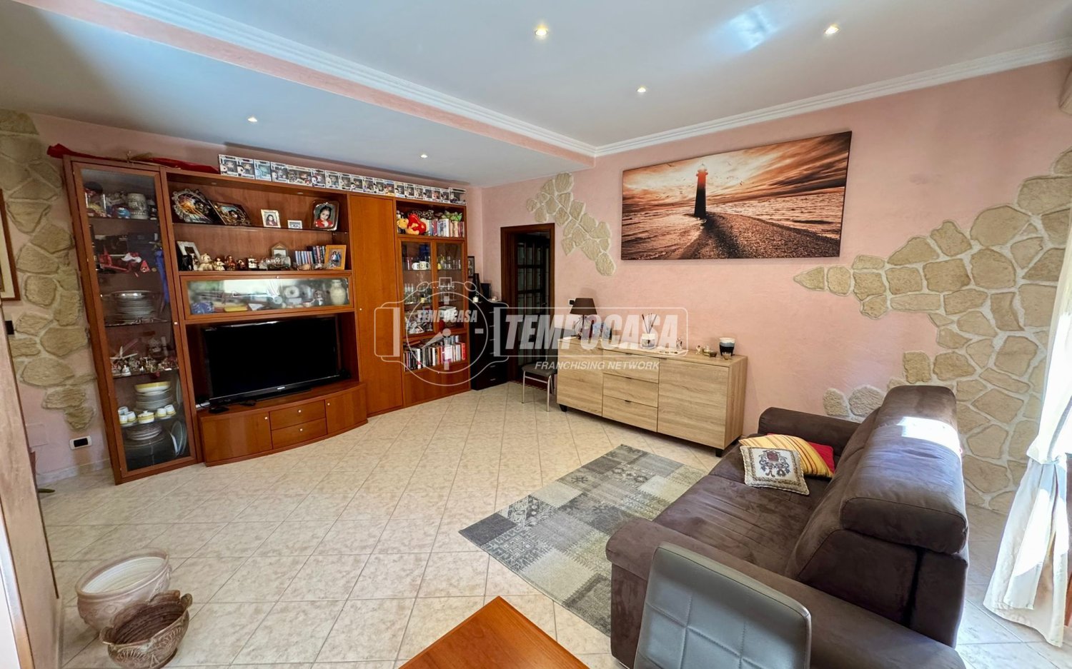 Квартира с 1 спальней в Рим, Италия № 348699