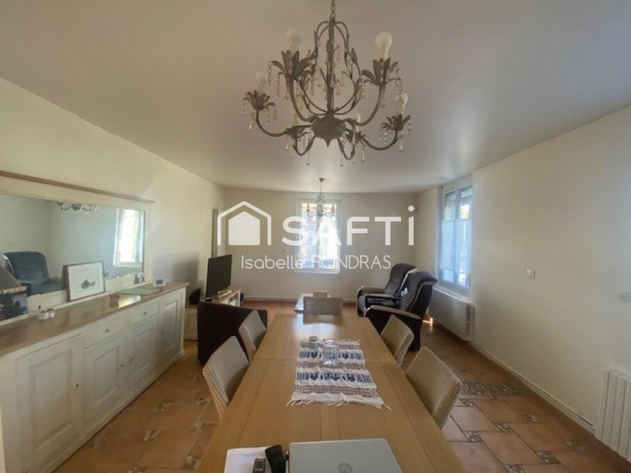 2 bedrooms House in Grugies, France No. 357724