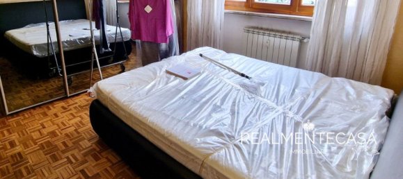 2-salle Appartement à Vigevano, Italy No. 110480 13