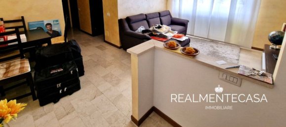 2-salle Appartement à Vigevano, Italy No. 110480 2