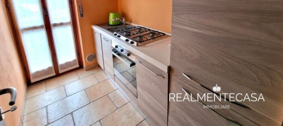 2-salle Appartement à Vigevano, Italy No. 110480 9