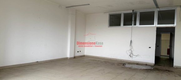 2 rooms Office in Nola, Italy No. 113032 17