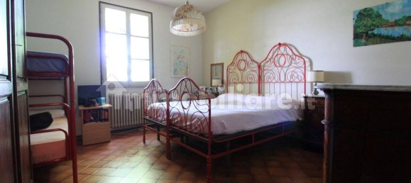 4 Schlafzimmer Villa in Quattro Castella, Italy, Nr. 80526 30