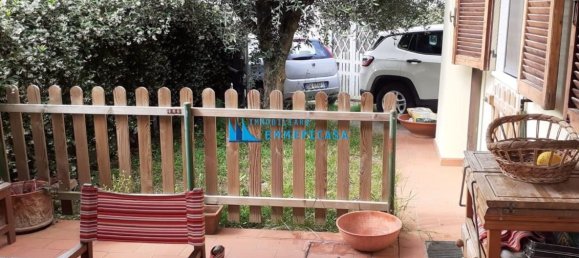 5 rooms House in Massa, Italy No. 85053 4