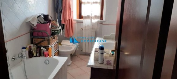 5 rooms House in Massa, Italy No. 85053 8