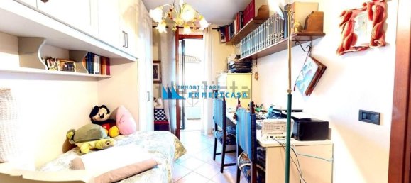 5 rooms House in Massa, Italy No. 85053 16