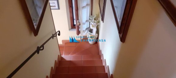 5 rooms House in Massa, Italy No. 85053 13