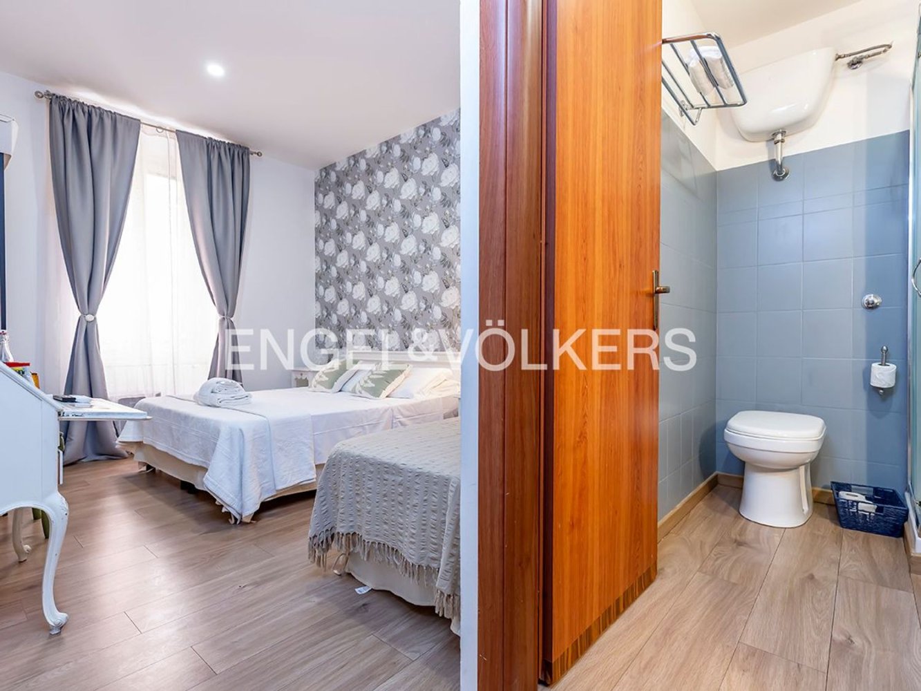 5غرفة شقة في Rome, Italy رقم 266017