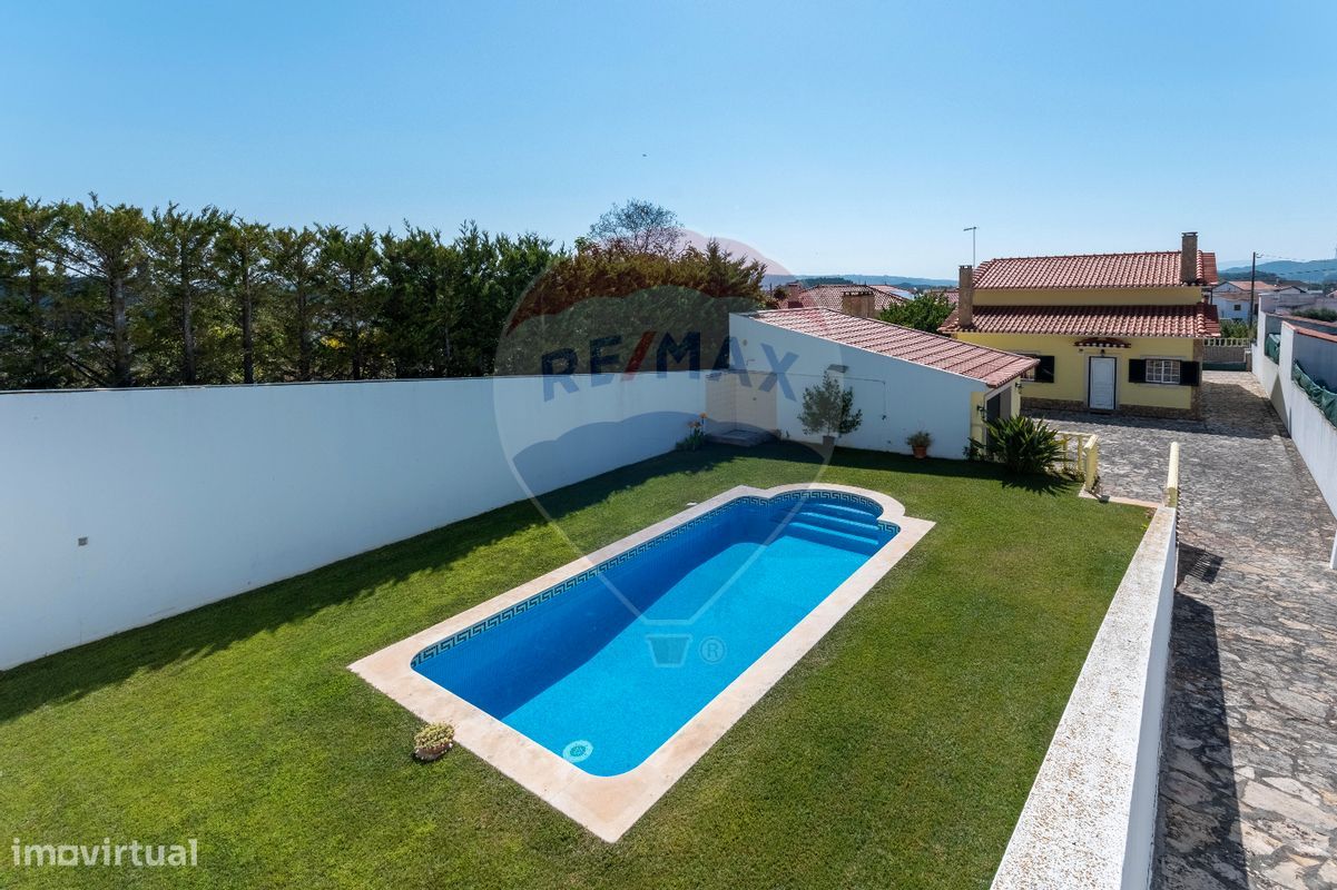 3 bedrooms House in Obidos, Portugal No. 186019