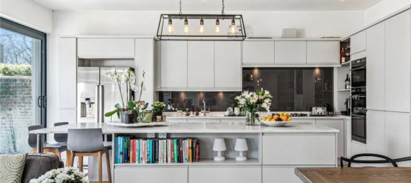 5 bedrooms House in London, United Kingdom No. 5165 21