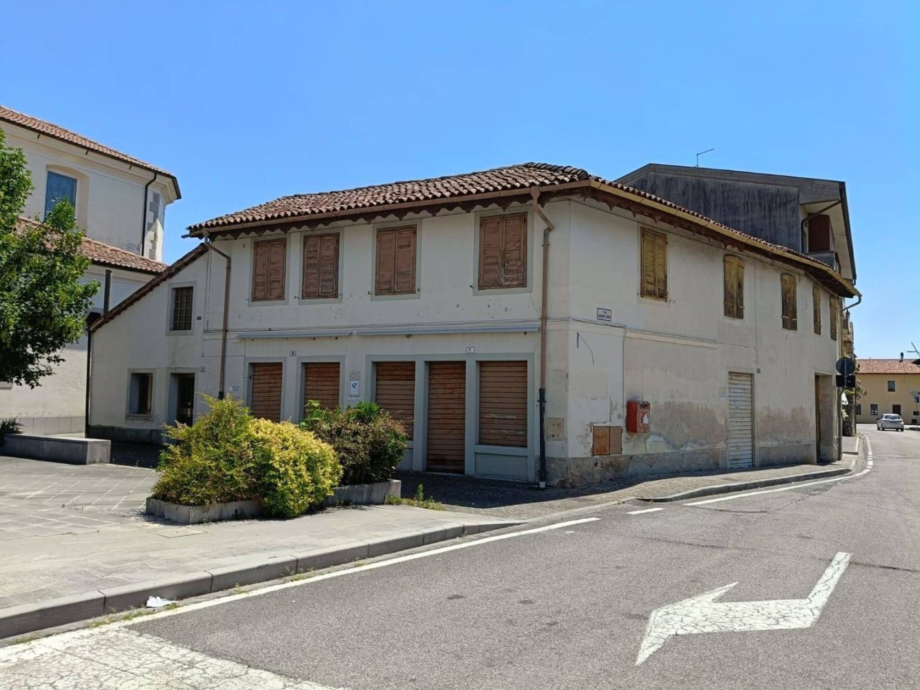 Дом с 15 спальнями в Удине, Италия № 327409