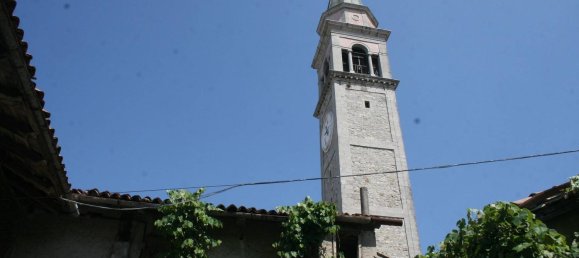 Дом с 15 спальнями в Удине, Италия № 327409 25