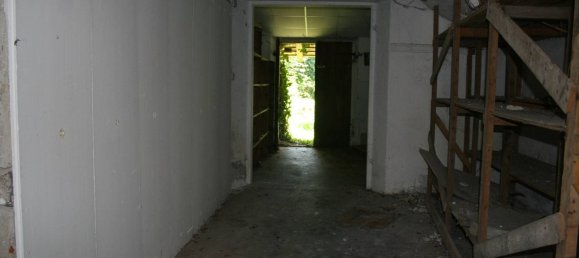 Дом с 15 спальнями в Удине, Италия № 327409 18