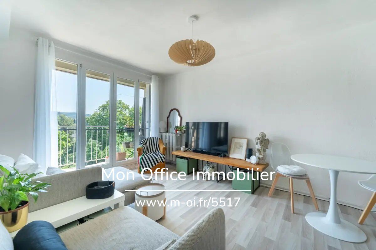 2 bedrooms Apartment in Aix-en-Provence, France No. 296178