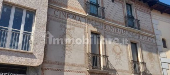 Квартира с 5 спальнями в Ро, Италия № 309407 17