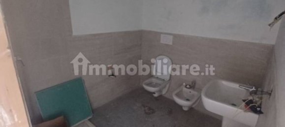 Квартира с 5 спальнями в Ро, Италия № 309407 6