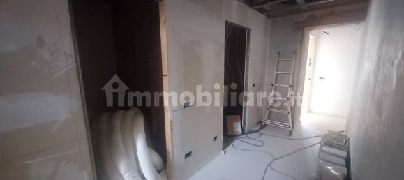 Квартира с 5 спальнями в Ро, Италия № 309407 13