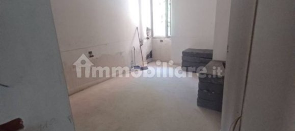 Квартира с 5 спальнями в Ро, Италия № 309407 45