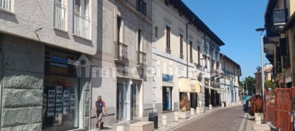 Квартира с 5 спальнями в Ро, Италия № 309407 19