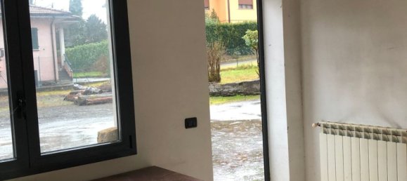 130m² Warehouse in Cremenaga, Italy No. 186957 6