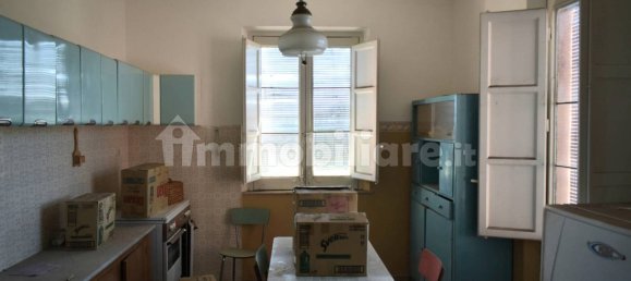 Здание с 5 комнатами в Ачиреале, Италия № 373026 17