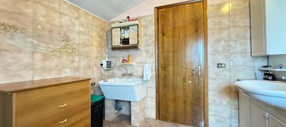 8 rooms House in Cittadella, Italy No. 2046 13