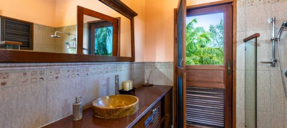 4 bedrooms House for sale in Layan Beach, Phuket, Southern Thailand, Thailand № 79115 11