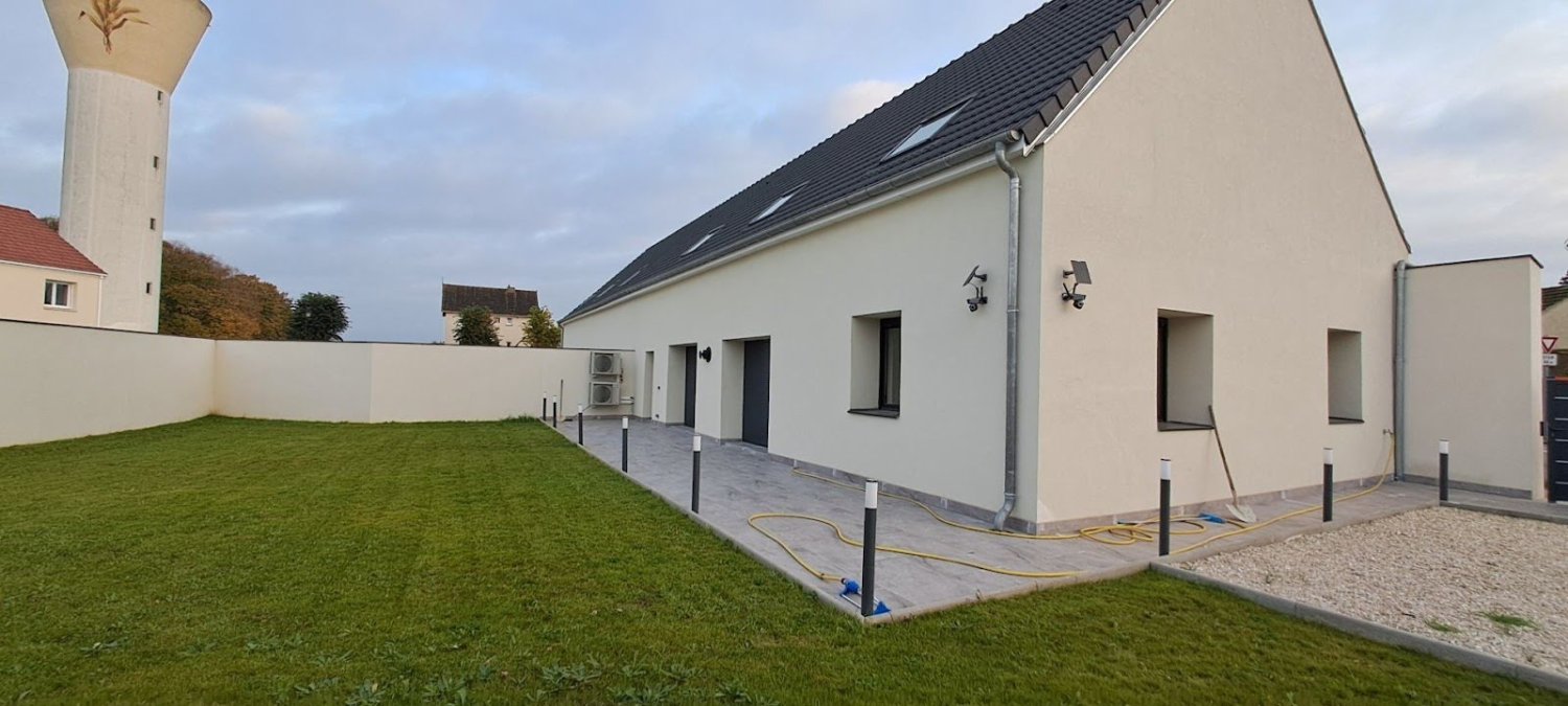 4 chambres Maison à Sainville, France No. 73058