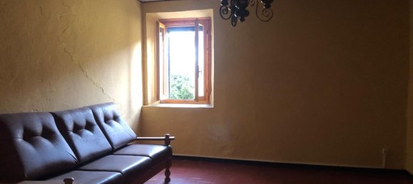 4 rooms House in Corniglio, Italy No. 91795 11
