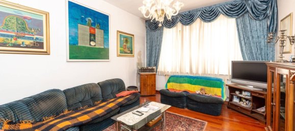 4 Schlafzimmer Wohnung in Jesolo, Italy, Nr. 334881 2