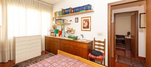 4 Schlafzimmer Wohnung in Jesolo, Italy, Nr. 334881 26