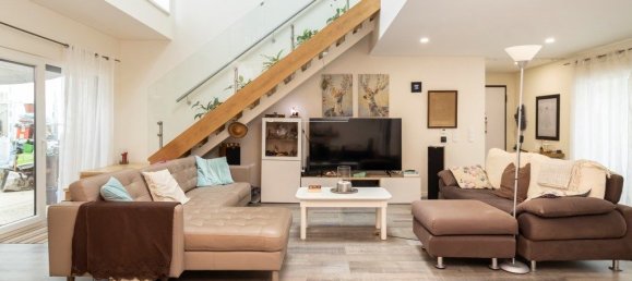 4 bedrooms House in Almada, Portugal No. 144745 11