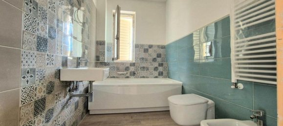 3 rooms Apartment in Caivano, Italy No. 114357 8