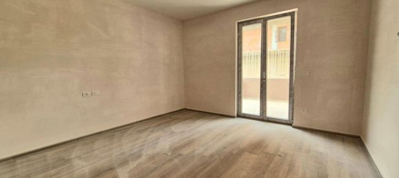3 rooms Apartment in Caivano, Italy No. 114357 7