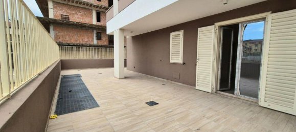 3 rooms Apartment in Caivano, Italy No. 114357 10