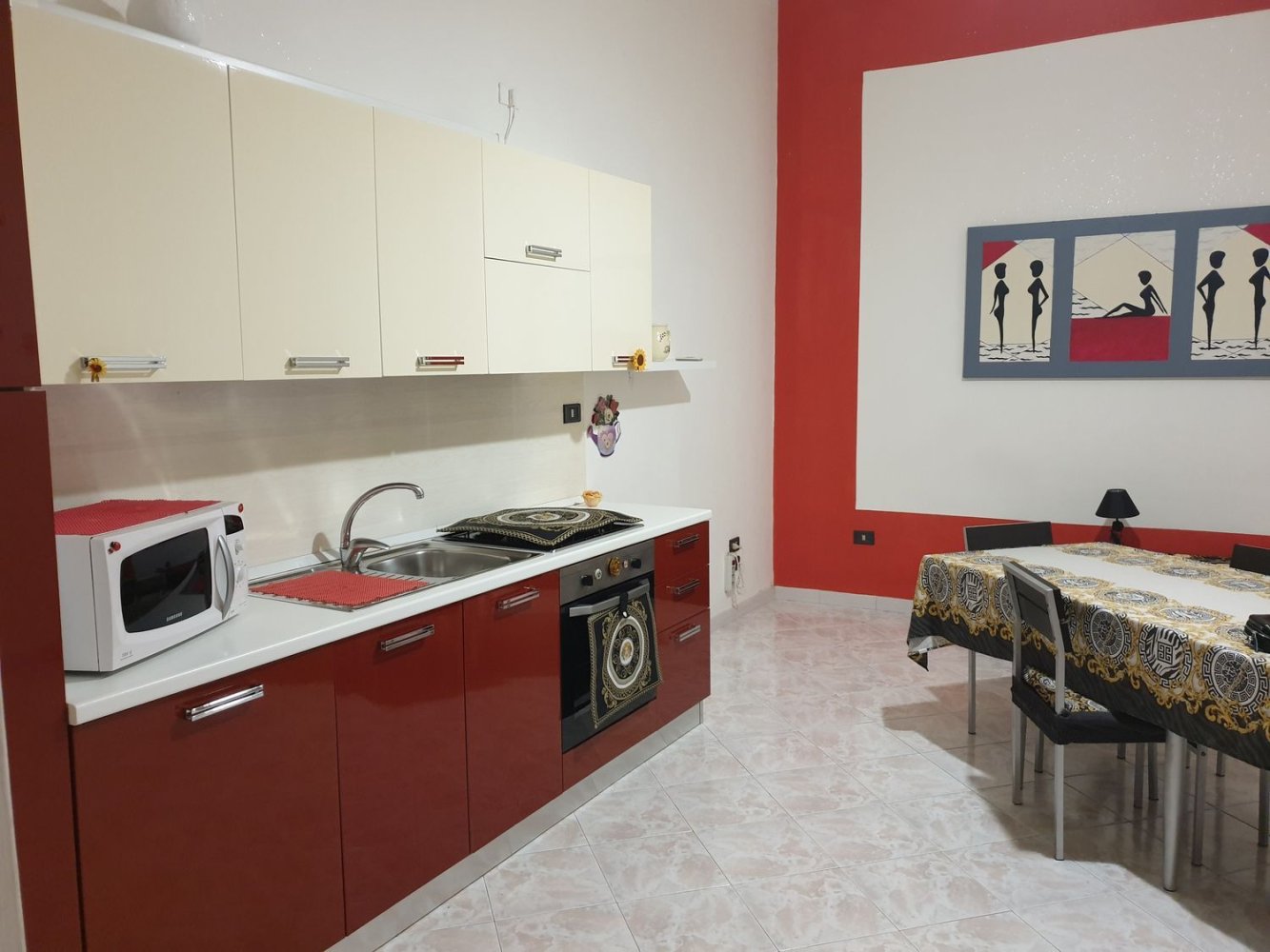 Квартира с 2 комнатами в Барлетта, Италия № 254231