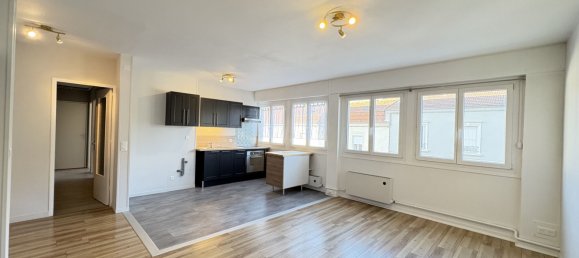 Apartamento de 2 dormitorios en Roanne, France No. 346480 4