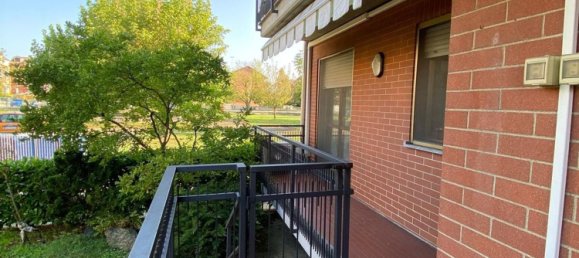 5 bedrooms Apartment in Chivasso, Italy No. 313303 24