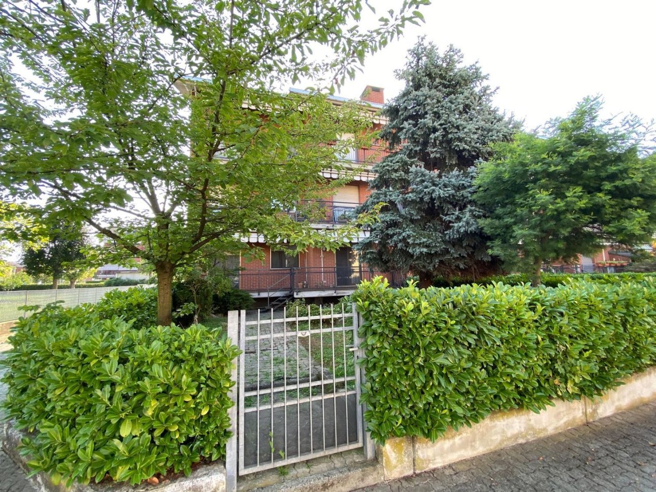 5 bedrooms Apartment in Chivasso, Italy No. 313303