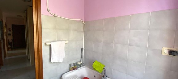 5 bedrooms Apartment in Chivasso, Italy No. 313303 22