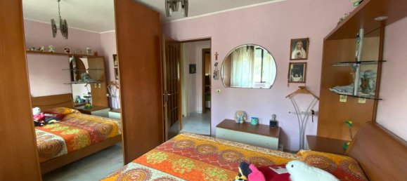 5 bedrooms Apartment in Chivasso, Italy No. 313303 15