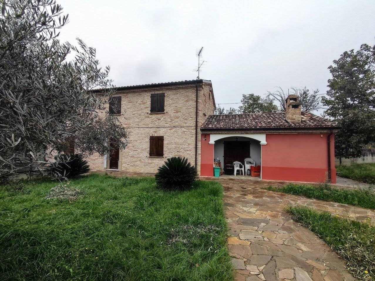 6 rooms Villa in Cartoceto, Italy No. 116920