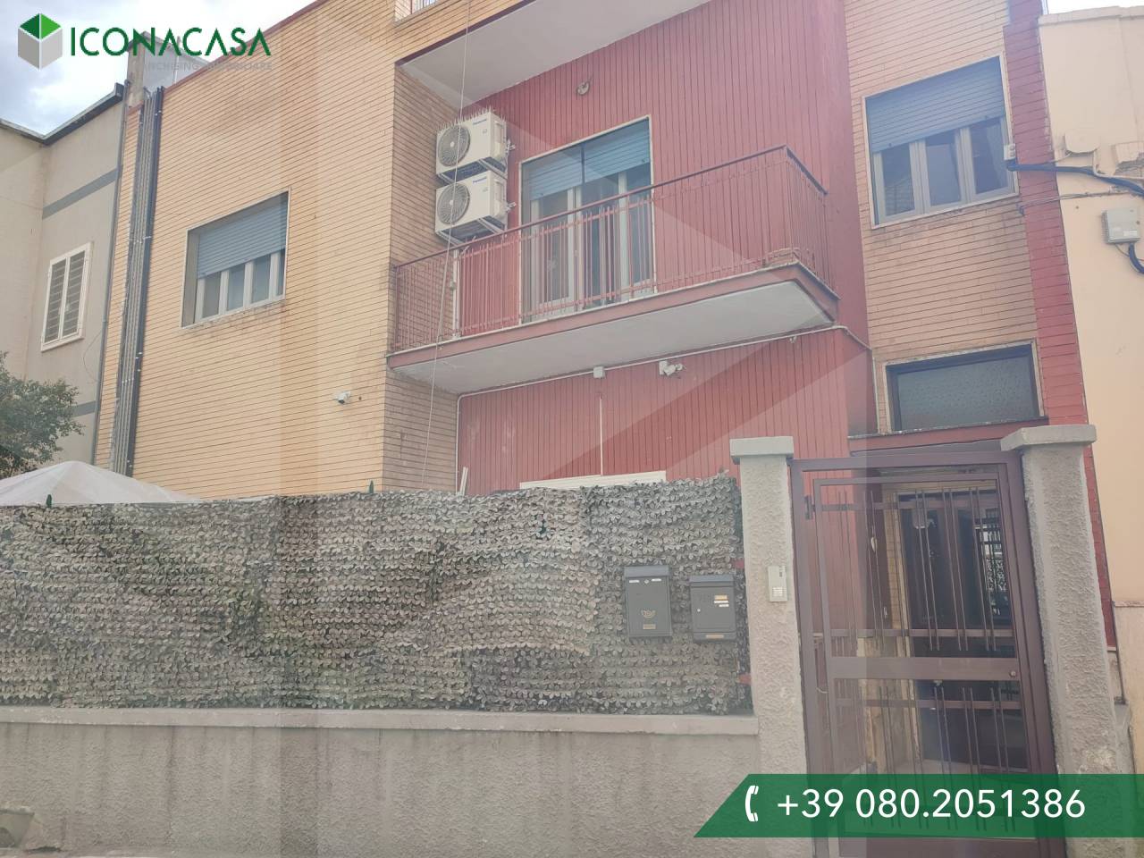 Apartamento de 5 divisões em Bari, Italy N.º 33849