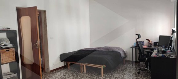 Apartamento de 5 divisões em Bari, Italy N.º 33849 4