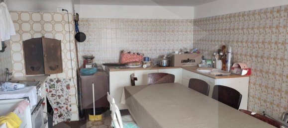Apartamento de 5 divisões em Bari, Italy N.º 33849 29