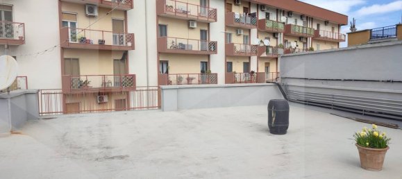 Apartamento de 5 divisões em Bari, Italy N.º 33849 26