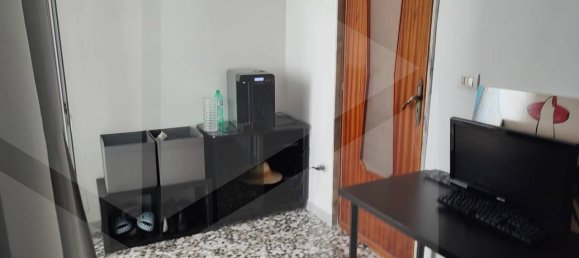 Apartamento de 5 divisões em Bari, Italy N.º 33849 44