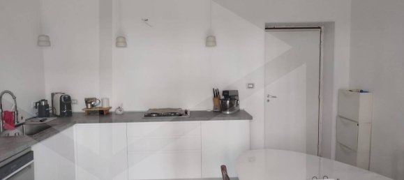 Apartamento de 5 divisões em Bari, Italy N.º 33849 23