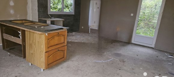 4 rooms Townhouse in Jars, France No. 152743 3