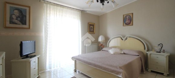 4 غرف نوم شقة في Reggio Calabria, Italy رقم 374614 5